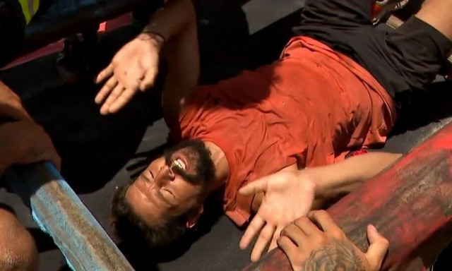 Survivor: Τραυματίστηκε σοβαρά στο κεφάλι ο Απόστολος Ρουβάς