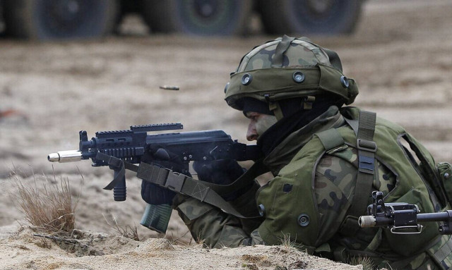 Τσεχία: Περισσότεροι από 100 εθελοντές έλαβαν προεδρική άδεια για να πολεμήσουν στην Ουκρανία