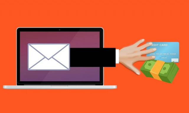 Ηράκλειο - Νέα ηλεκτρονική απάτη: Αντί να πληρώσει το δωμάτιο που έκλεισε, της «άρπαξε» 3.000 ευρώ