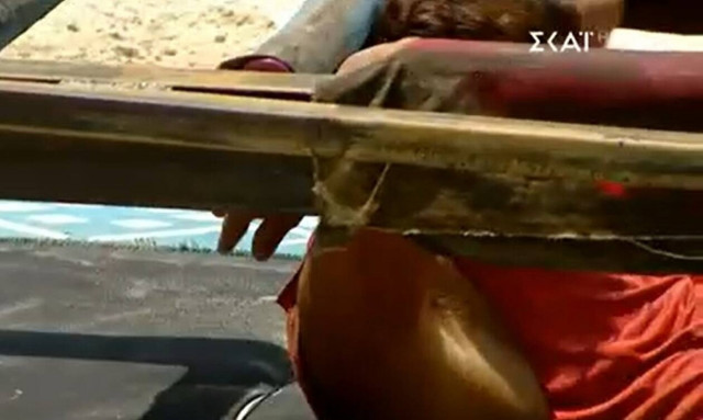 Survivor spoiler 11/05: Δάκρυα, σοβαρός τραυματισμός και ένας έρωτας πριν την σημερινή αποχώρηση