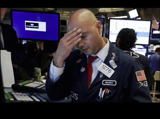 Νέο ξεπούλημα στις αγορές – Εκρηκτικό κοκτέιλ πληθωρισμού, ύφεσης – Για σοκ μιλούν οι αναλυτές