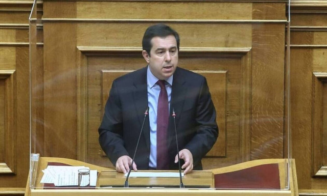 Migration ministry's priority is a transition to a totally digitised environment