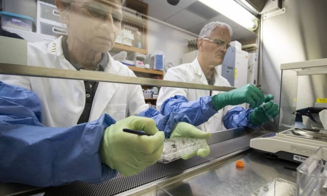 Επιστήμονες μεγάλωσαν στη Γη τα πρώτα φυτά σε σεληνιακό χώμα - Τι σημαίνει αυτό για την ανθρωπότητα