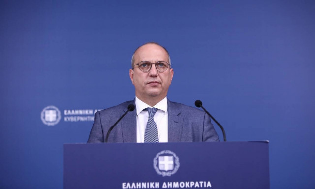 Οικονόμου κατά Τσίπρα: Ενδιαφέρεται μόνο για την επανεκλογή του, όχι για τα προβλήματα της κοινωνίας