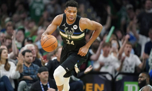 Γιάννης Αντετοκούνμπο Giannis Antetokounmpo