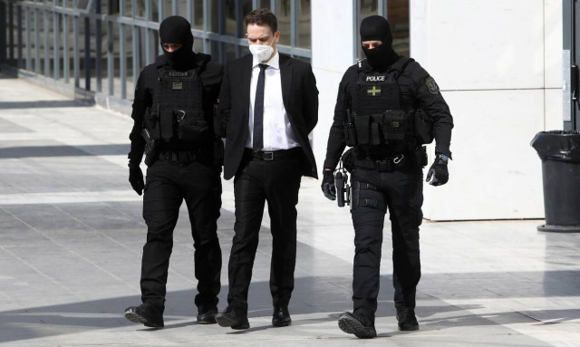 Δίκη για Γλυκά Νερά: Ένοχος για τον φόνο της Καρολάιν ο Μπάμπης Αναγνωστόπουλος