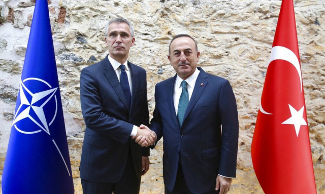 Επικοινωνία Στόλτενμπεργκ - Τσαβούσογλου: «Η Τουρκία είναι ένας πολύτιμος σύμμαχος»