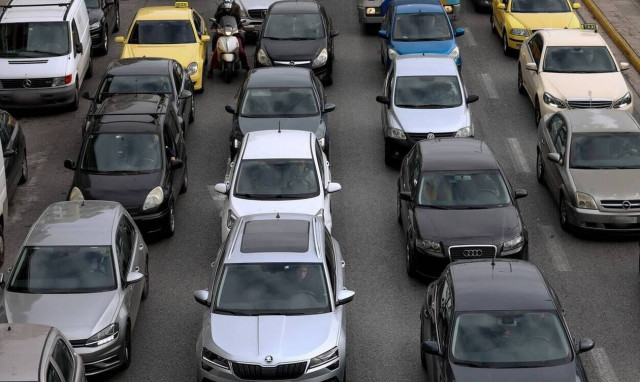 Κίνηση τώρα: «Κόλαση» η κάθοδος του Κηφισού - Πού εντοπίζονται προβλήματα