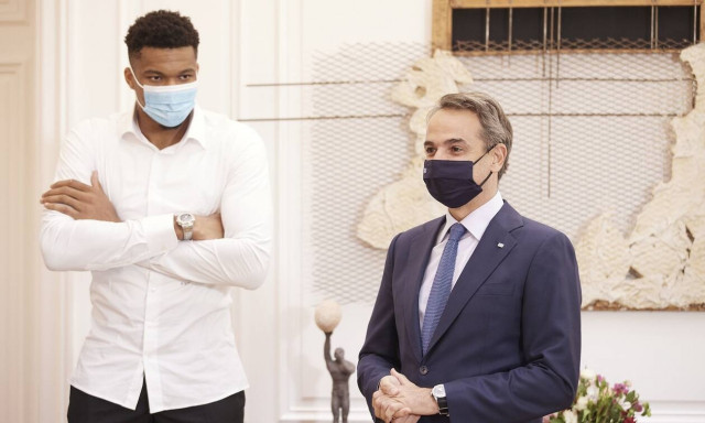 Κυριάκος Μητσοτάκης Γιάννης Αντετοκούνμπο