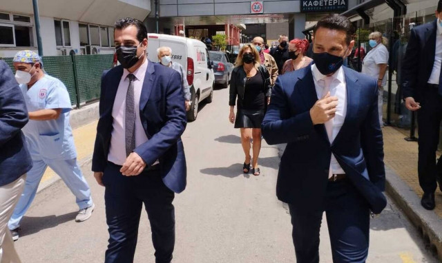 Θάνος Πλεύρης