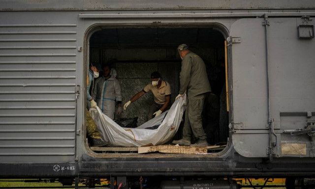 Πόλεμος στην Ουκρανία: Ουκρανοί ανατίναξαν θωρακισμένο τρένο γεμάτο Ρώσους στρατιώτες