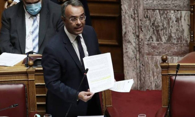 Σταϊκούρας: Περιορίσαμε το λαθρεμπόριο καυσίμων, καπνικών και ποτών