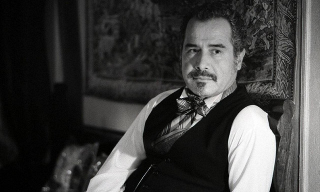 Θοδωρής Κατσαφάδος: «H χειροβομβίδα έσκασε μπροστά μου κι ο αδερφός μου διαμελίστηκε»