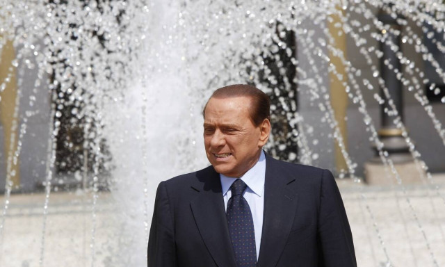 Μπερλουσκόνι: «Χρησιμοποιούσε γυναίκες ως ερωτικές σκλάβες, δρούσε σαν σουλτάνος στο χαρέμι του»