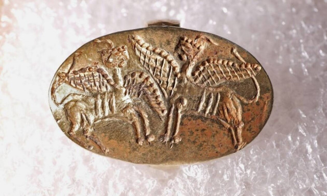 Χρυσό μυκηναϊκό δαχτυλίδι επιστράφηκε στην Ελλάδα από το Ίδρυμα Nobel