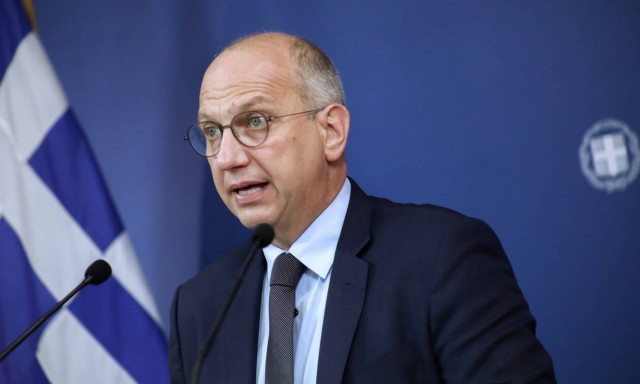 Οικονόμου κατά Τσίπρα: «Αδυνατεί να αντιληφθεί ή να παραδεχτεί τα προφανέστατα»