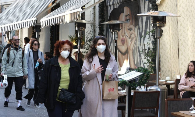 Κρούσματα σήμερα: 3.424 νέα ανακοίνωσε ο ΕΟΔΥ - 21 θάνατοι και 156 διασωληνωμένοι