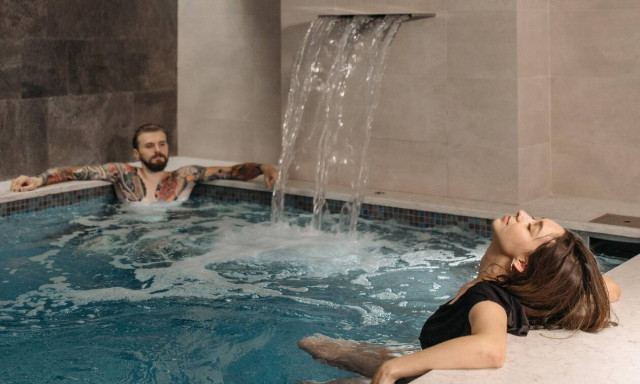 Ευλογιά των πιθήκων: «Πηγή υπερμετάδοσης» μια σάουνα στη Μαδρίτη 