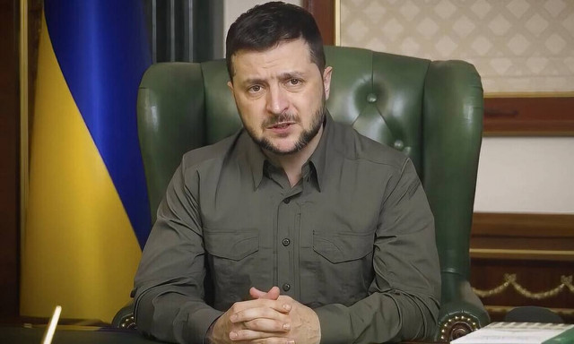 Ζελένσκι: Να υπογραφεί διεθνής συμφωνία για την καταβολή πολεμικών αποζημιώσεων από τη Ρωσία