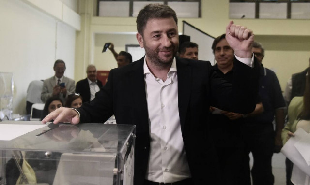 Συνέδριο ΠΑΣΟΚ: Ικανοποίηση, αισιοδοξία και ο γρίφος των συνεργασιών