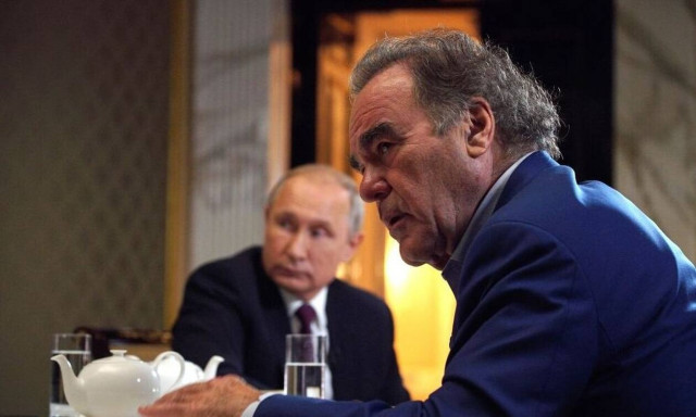 Βλαντιμίρ Πούτιν: «Υπέφερε από καρκίνο, αλλά τον έχει ξεπεράσει», λέει ο Όλιβερ Στόουν