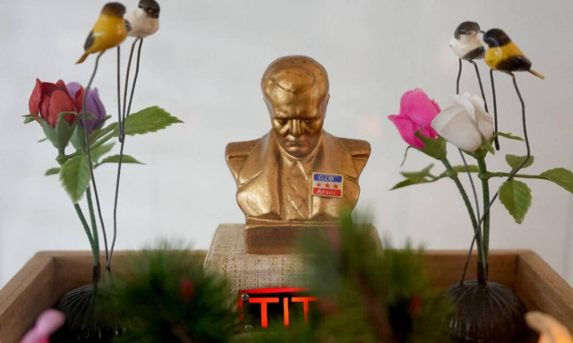 Πρώην Γιουγκοσλαβία: Χιλιάδες άνθρωποι τίμησαν τον Τίτο