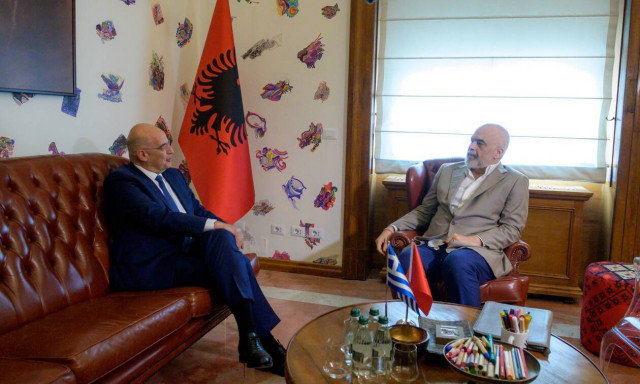 Δένδιας-Ράμα