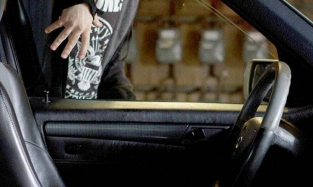 Στιγμές τρόμου για 44χρονο στην Κύπρο: Τον απείλησε με μαχαίρι και του έκλεψε το όχημα του