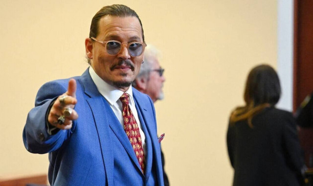 Τζόνι Ντέπ: Κατάθεση... αθώωσης από την Κέιτ Μος - «Ούτε με χτύπησε, ούτε με έσπρωξε»