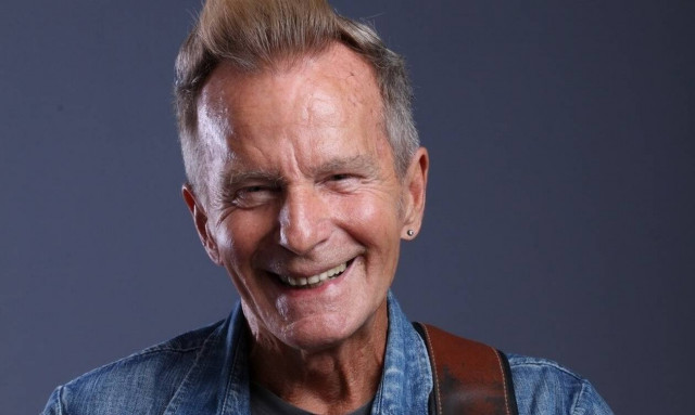 Βαγγέλης Γερμανός: «Ήμουν στην εντατική με τρεις εγχειρήσεις και μισό μέτρο τομή»