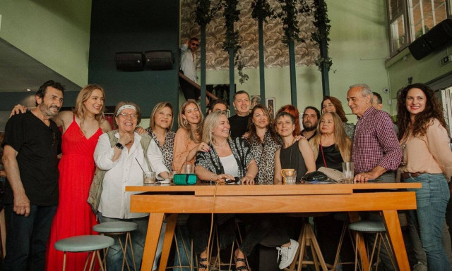 Πανελλήνιο Σωματείο Ελλήνων Τραγουδιστών: «Δεν είμαστε χομπίστες, είμαστε εργαζόμενοι»