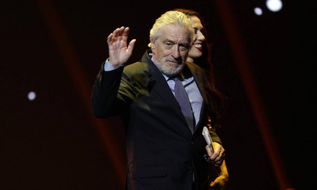 Ρόμπερτ Ντε Νίρο: Βίντεο με τη πρώτη του εμφάνιση στη Θεσσαλονίκη