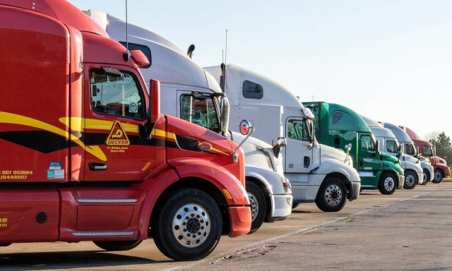 Κρίση στην αγορά αυτοκινήτου: Μειώθηκαν οι πωλήσεις των επαγγελματικών οχημάτων τον Απρίλιο στην ΕΕ