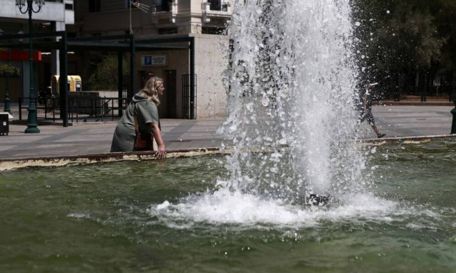 Καιρός: Σήμερα καύσωνας και σε λίγες μέρες... ψυχρή λίμνη - Πότε θα πέσει ο υδράργυρος
