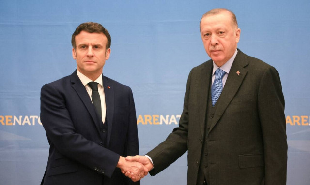Κρίσιμη συνομιλία Μακρόν, Ερντογάν σήμερα για το τουρκικό βέτο σε Φινλανδία και Σουηδία