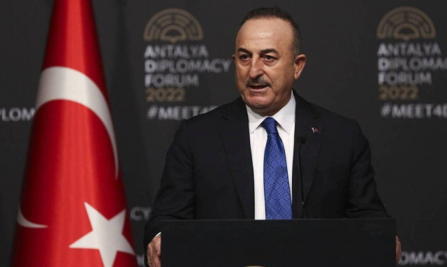 Tο πιο σύντομο ανέκδοτο: Ο Τσαβούσογλου δηλώνει εξαιρετικά σοβαρός