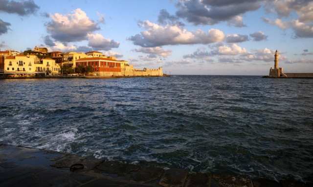 Αναστάτωση στα Χανιά: Χάθηκε παιδάκι στο Παλιό Λιμάνι