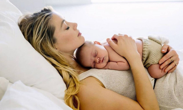 Έλον Μασκ: Είναι ο πατέρας του παιδιού της Αμπερ Χερντ; Οργιάζουν οι φήμες για τη σχέση τους