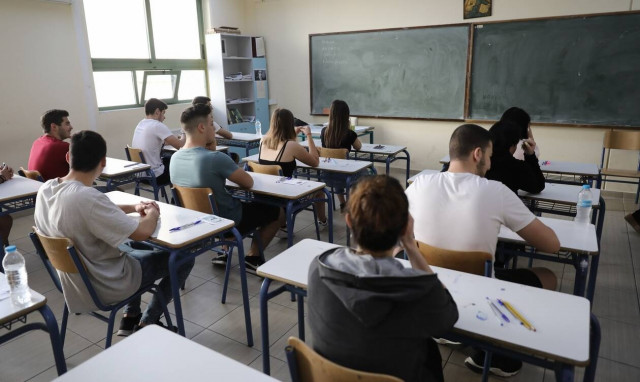 Πανελλήνιες 2022: Πώς θα γίνει η διακίνηση των γραπτών – Αναλυτικά η διαδικασία