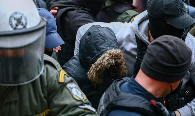 Πάτρα: Στην τελική ευθεία για τις απαντήσεις - Βρίσκουν κοινά ευρήματα και στα τρία παιδιά