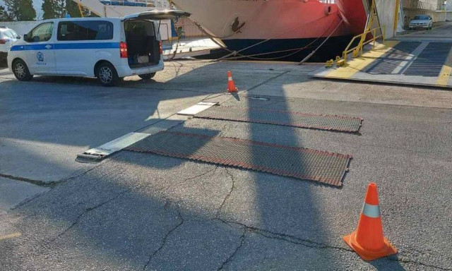 Σαλαμίνα: Γυναίκα εντοπίστηκε νεκρή μέσα στο σπίτι της – Ανακρίνεται από την ΕΛ.ΑΣ. ο γιος της