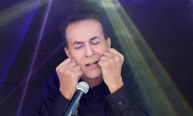 Δάκης: Ποιος ήταν ο σπουδαίος τραγουδιστής - Η ζωή και οι μεγάλες του επιτυχίες (vids)