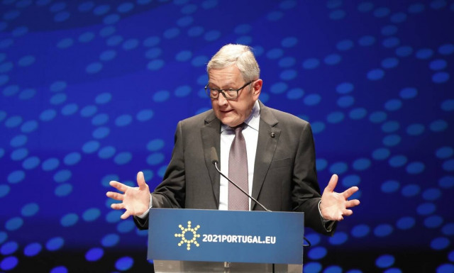 Ποιος θα διαδεχθεί τον Ρέγκλινγκ; Στην τελική ευθεία για την νέα ηγεσία του, μπαίνει ο ESM