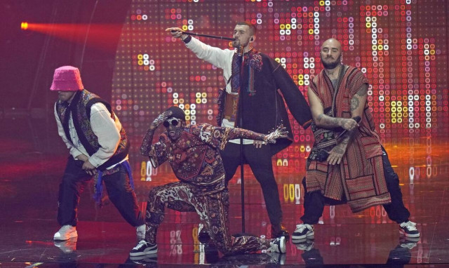 Τα μέλη του ουκρανικού συγκροτήματος «Κalush Orcehstra»