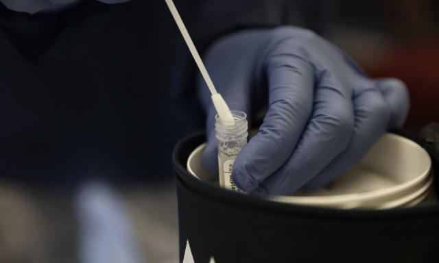 Κορονοϊός - ΙΣΑ: Η διασπορά νέων στελεχών το καλοκαίρι μπορούν να οδηγήσουν σε επιδημικό κύμα