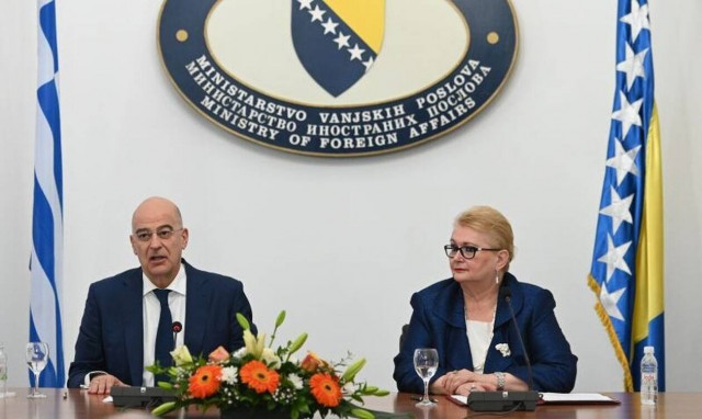 Νέα απάντηση στον προκλητικό Τσαβούσογλου από τον Νίκο Δένδια: Η Τουρκία απειλεί και εκτίθεται