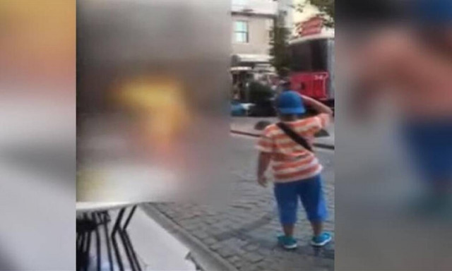 Κωνσταντινούπολη: Νεαρός αυτοπυρπολήθηκε στον Πύργο του Γαλατά - Σκληρές εικόνες