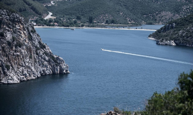 Νεκρός 38χρονος λουόμενος σε παραλία της Χαλκιδικής