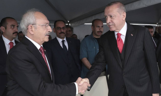 Τουρκία: «Λάδι στη φωτιά» από τον Κιλιτσντάρογλου - «Ερντογάν θα σε στηρίξουμε για τα νησιά»