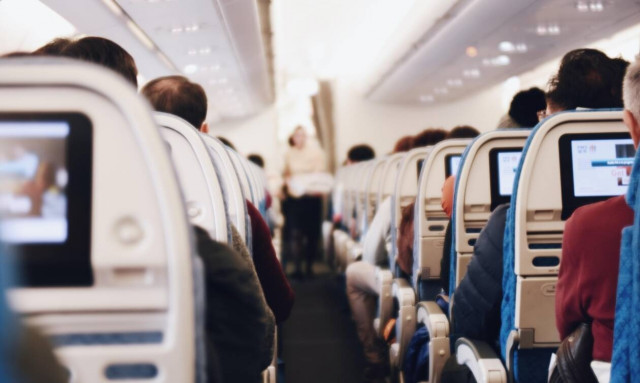 Κρήτη: Φασαρία σε αεροπλάνο με προορισμό την Ρόδο - Συνελήφθη στο Ηράκλειο